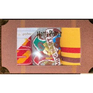 HARRY POTTER HOGWARTS 3 CREW SOCKS SHOE SIZE 6-12